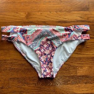 Billabong Tropic Bathing Suit Bottom Size Medium